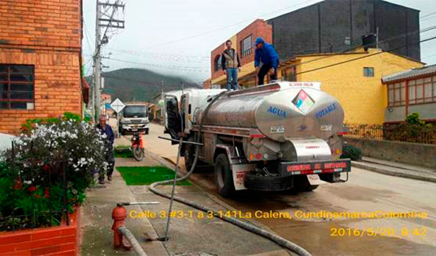 Con agua potable se apoya emergencia sanitaria en La Calera