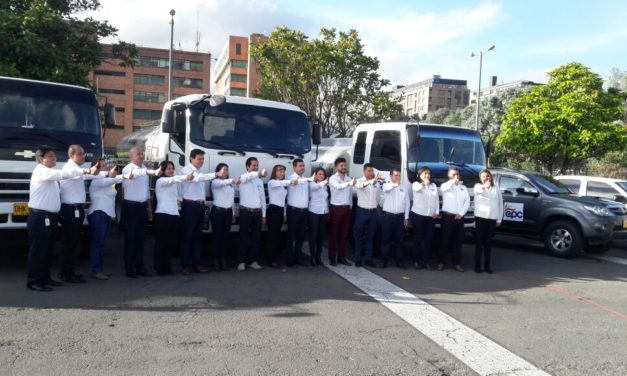 Empresas Públicas de Cundinamarca S.A  ESP da continuidad a la grabación del programa de televisión “Gobernador en Casa” presentando su parque automotor.