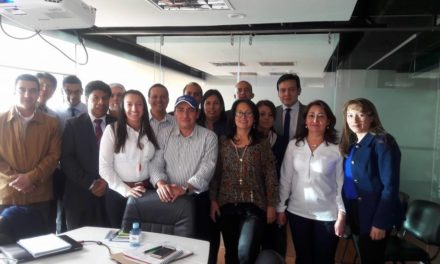 Empresas públicas de Cundinamarca S. A. – ESP – (EPC)., en cabeza de los directivos, le da la bienvenida al Dr Andrés Ernesto Díaz Hernández