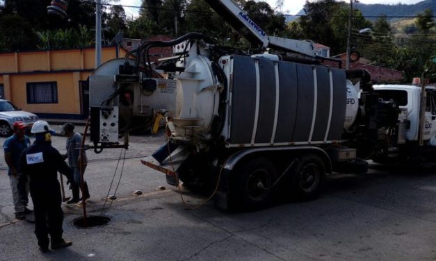 Empresas Públicas de Cundinamarca S.A E.S.P.(EPC) apoya al municipio de Supatá con equipo de succión presión