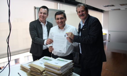 Empresas Públicas de Cundinamarca entrega el Plan de Saneamiento y Manejo de Vertimientos al municipio de Facatativá