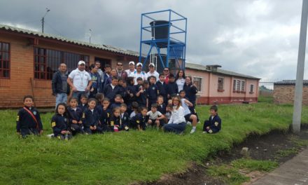 92 niños de la Vereda Lagunita del Municipio de Tausa reciben Planta de Tratamiento de Agua Potable a través del programa Agua Vida y Saber.