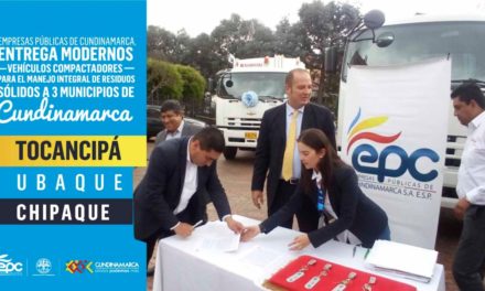 Empresas Públicas de Cundinamarca, entrega modernos vehículos compactadores para el manejo integral de residuos sólidos en Cundinamarca.