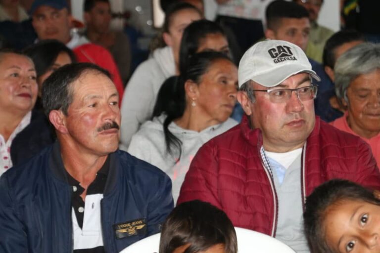 50009476_2094524543957003_1555366455707435008_n-960x640