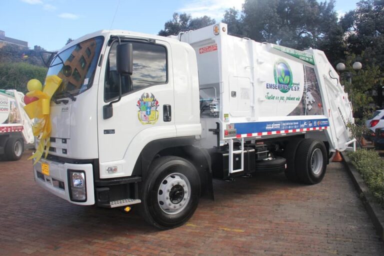 61747647_2323774854365303_3818010795527110656_n-960x640