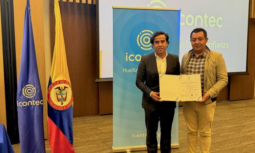 cf15cbcb-39f8-4acd-a4dc-23d88338a003